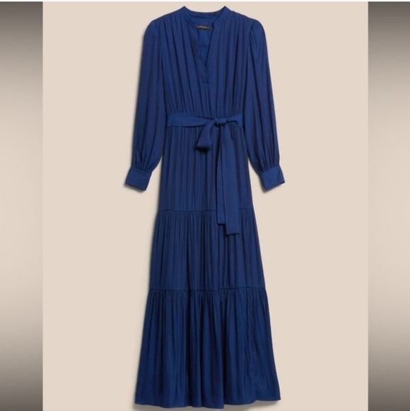 Banana Republic Blue Tiered Long Sleeve Maxi Dress Size Medium - Picture 13 of 16